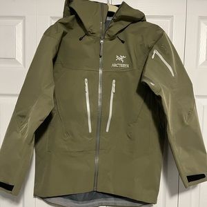 Arc’teryx Alpha Small